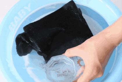 迪丽热巴尝试新造型身穿抹胸装,迪丽热巴身穿抹胸礼服