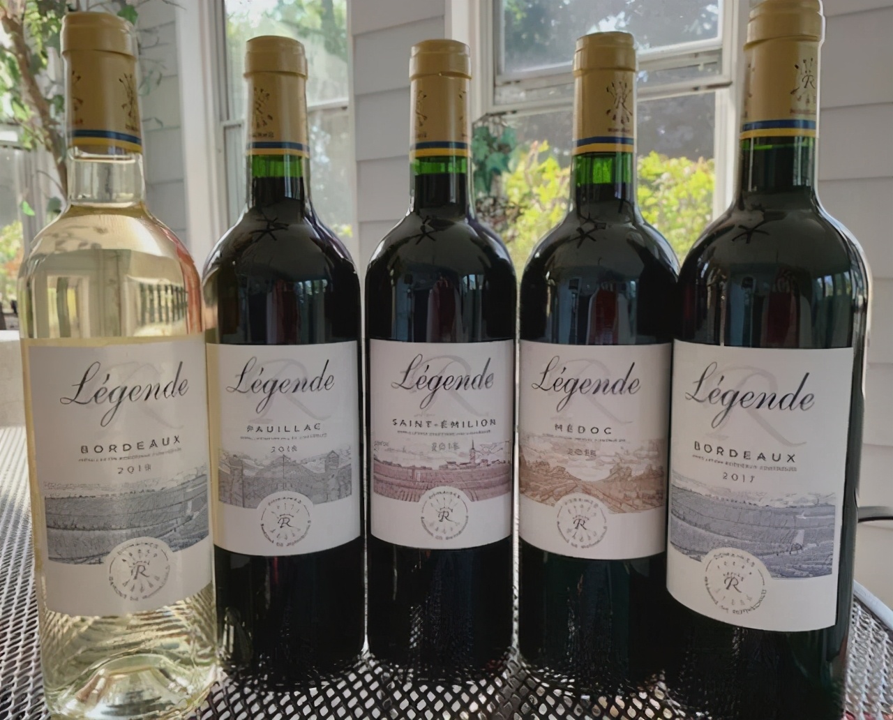 低价进口红酒是真的吗,网上十多块钱的红酒是真的吗