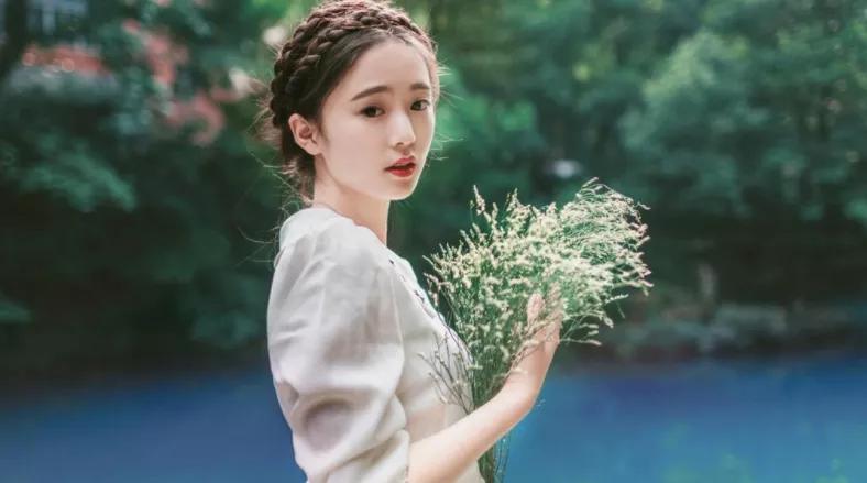 三观不合的人，该怎么做朋友呢？