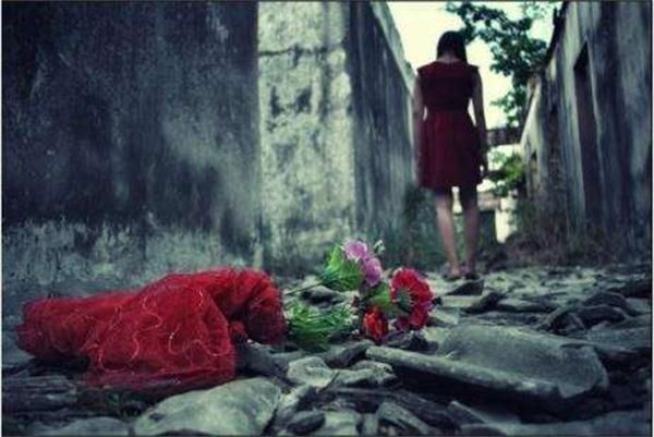 心已经对感情麻木了，泪已经流尽，还有什么是自己该值得守候的了