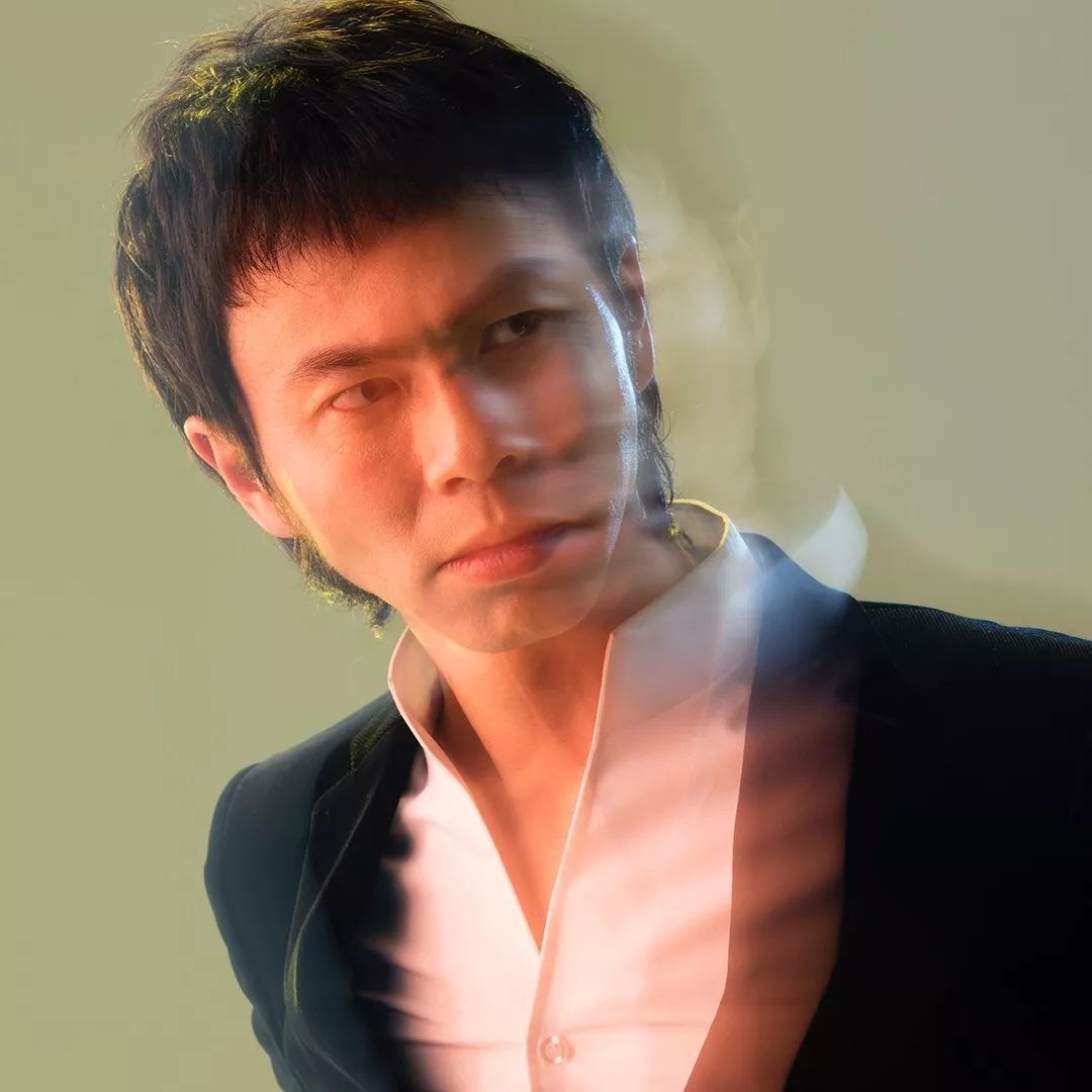 没有什么能比登陆草莓星球，更能唤醒春困的灵魂了