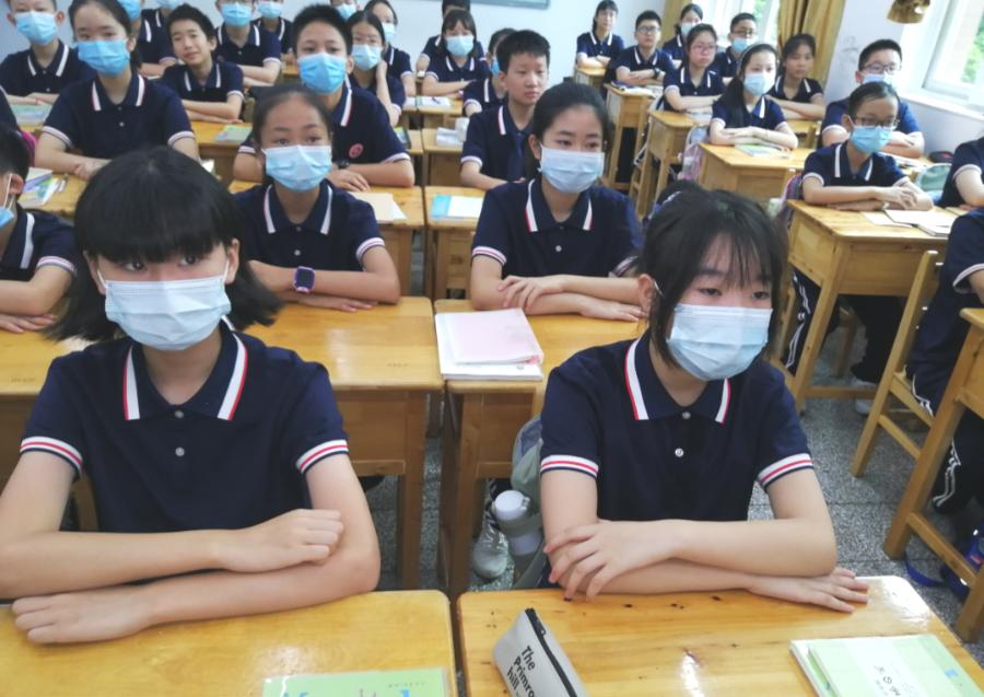 最有水平的中学校服,全国排名前十的校服