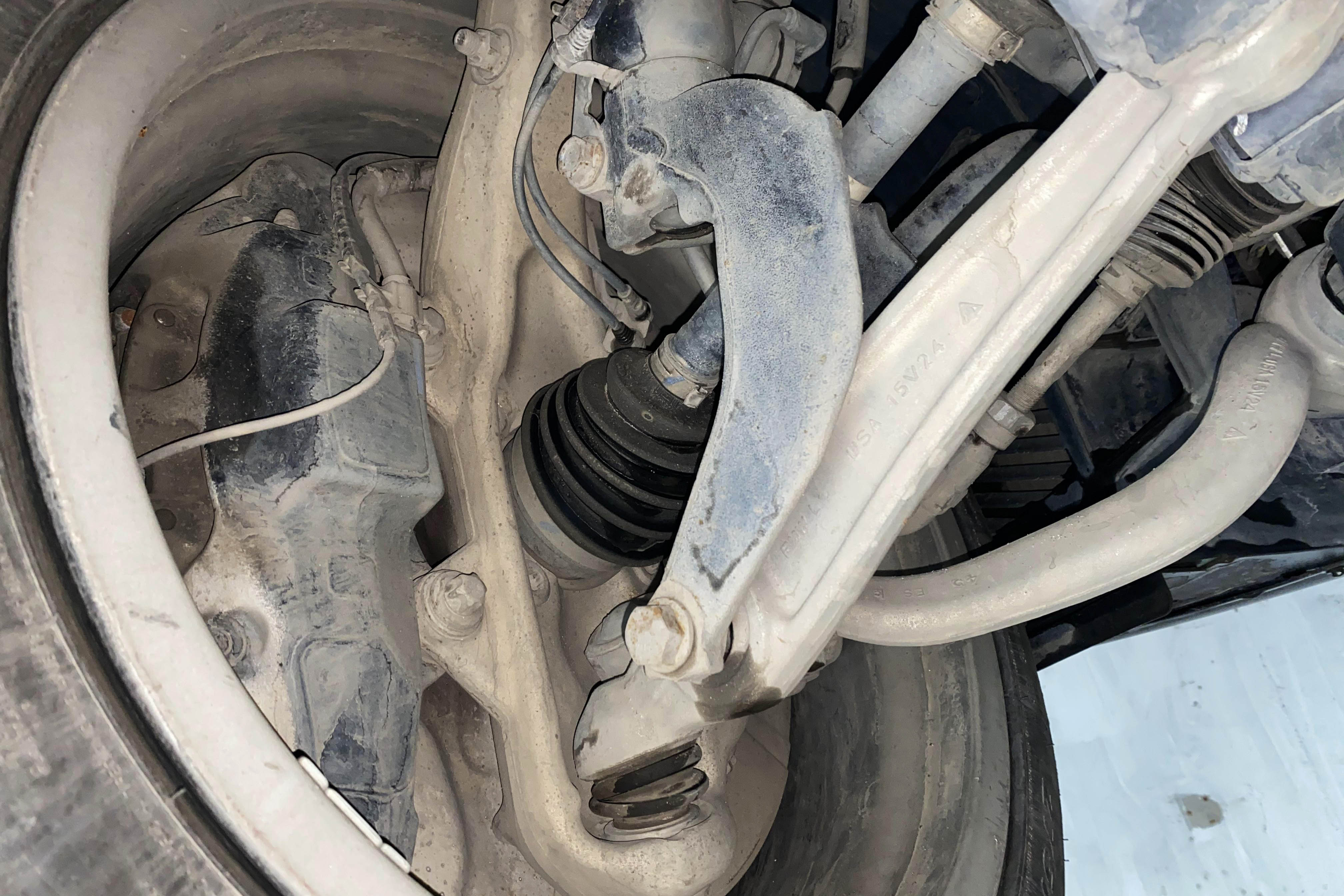 宝马x6个人出售,一手车源个人出售宝马x6