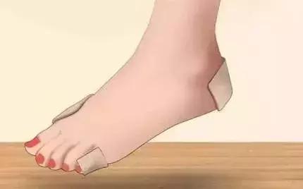 新鞋防磨脚最好的方法,新鞋磨脚处理4种方法运动鞋