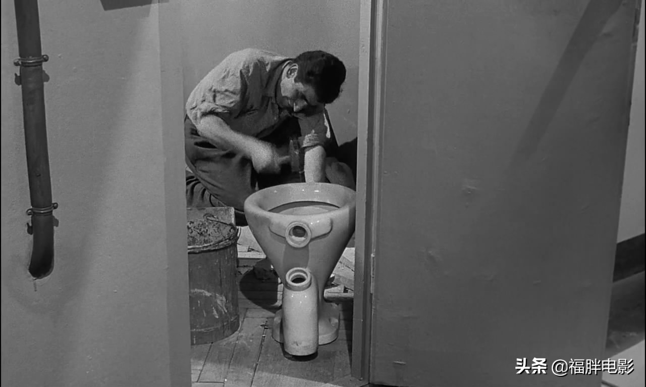 肖申克的救赎挖洞挖了多少年,最伟大的越狱电影肖申克的救赎