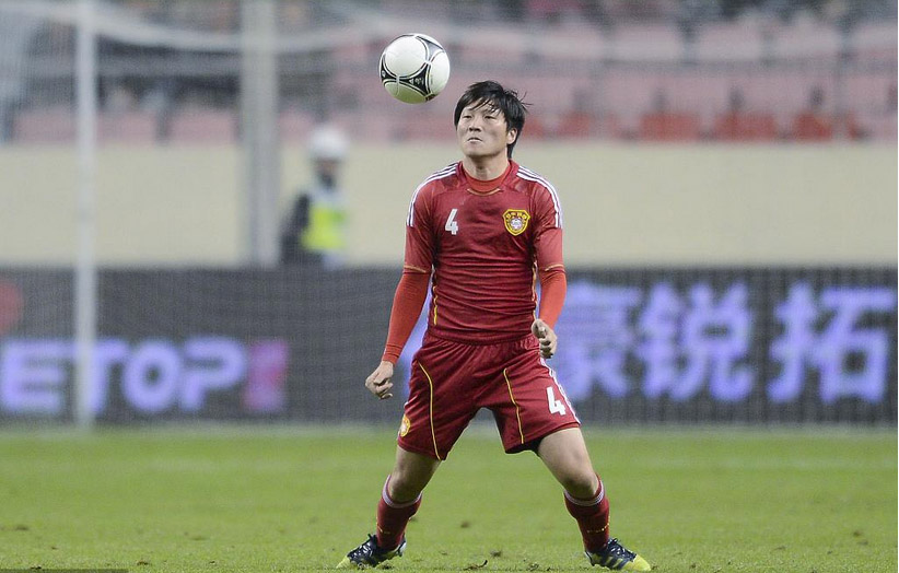 中国足球有在欧洲踢的球星吗,中国足球队赵四