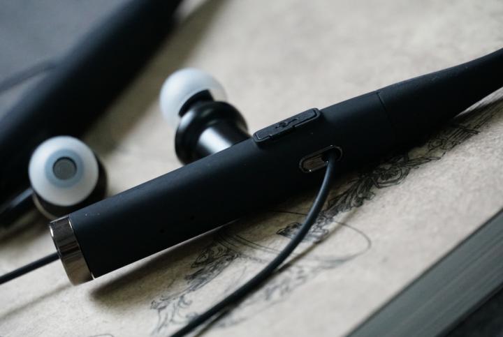 100块的主动降噪耳机能买吗,降噪功能强大耳机推荐