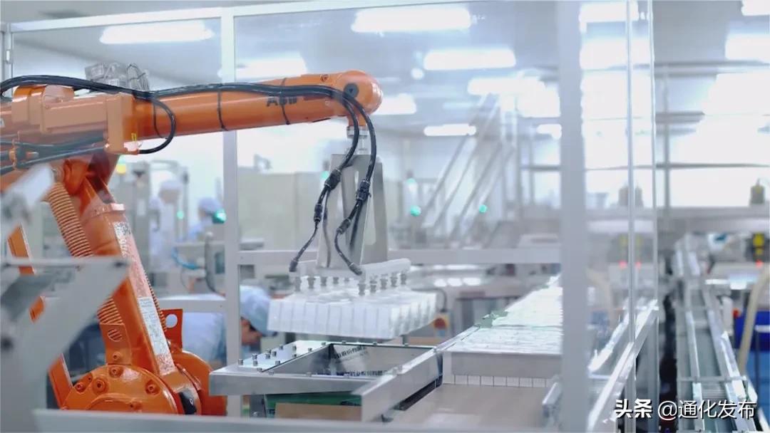 【喜迎第六届长白山国际医药健康产业发展论坛】我市充分发挥院士工作站作用推动医药健康产业发展