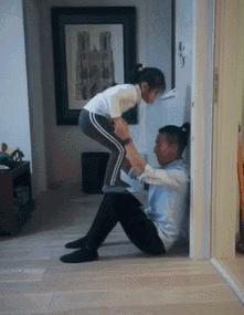 幼儿园对抗新型冠状病毒亲子游戏,预防新型冠状病毒的体能游戏