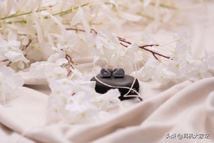 静电耳机,世界顶级静电耳机