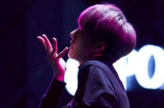 始于颜值陷于才华的王一博,优秀的人都是相互吸引的王一博