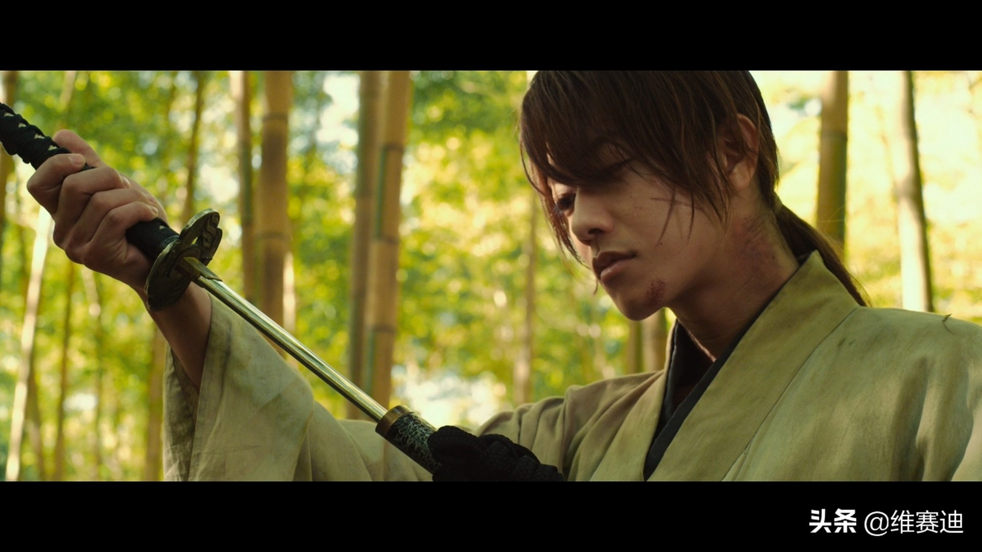 打破日本漫改影片的魔咒，《浪客剑心》真人电影为何如此成功？
