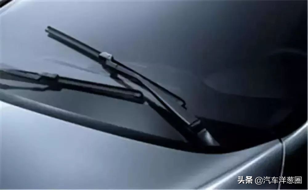 雨刮器刮不干净有异响怎么回事,雨刮器异响和跳刷