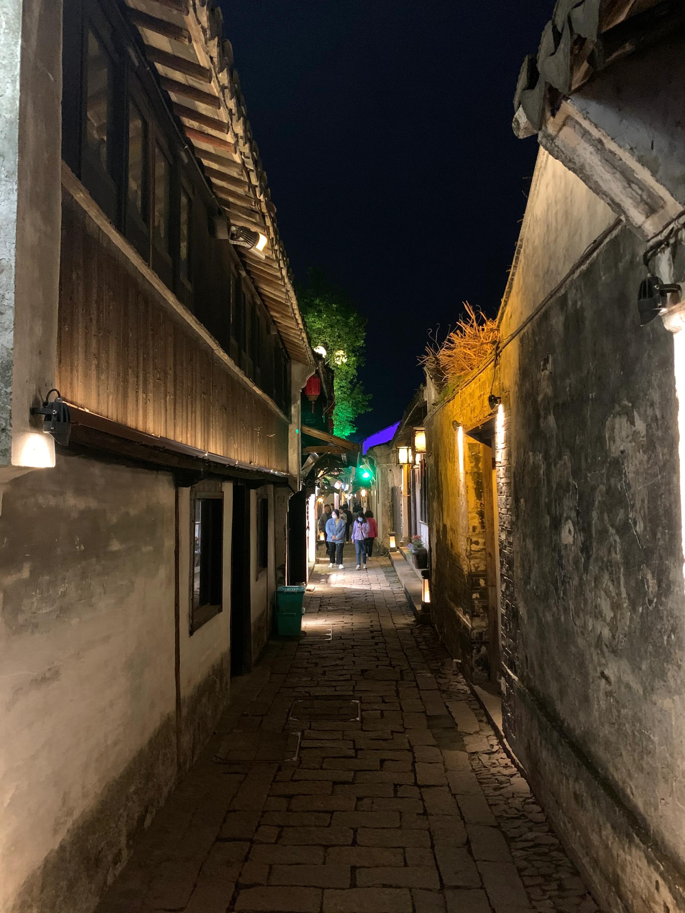 水乡周庄是哪个省,有一种旅行叫水乡古镇