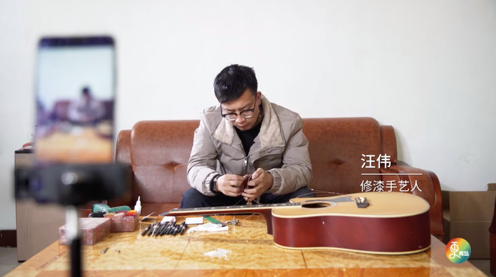 黑人饰演《小美人鱼》引争议！大神泡面修复破损物