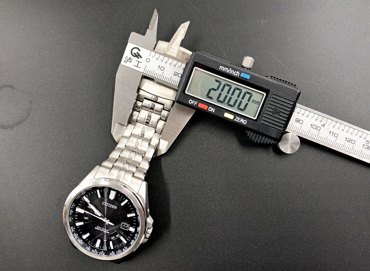 卡西欧和西铁城光能手表哪个好,光动能手表卡西欧好还是西铁城好