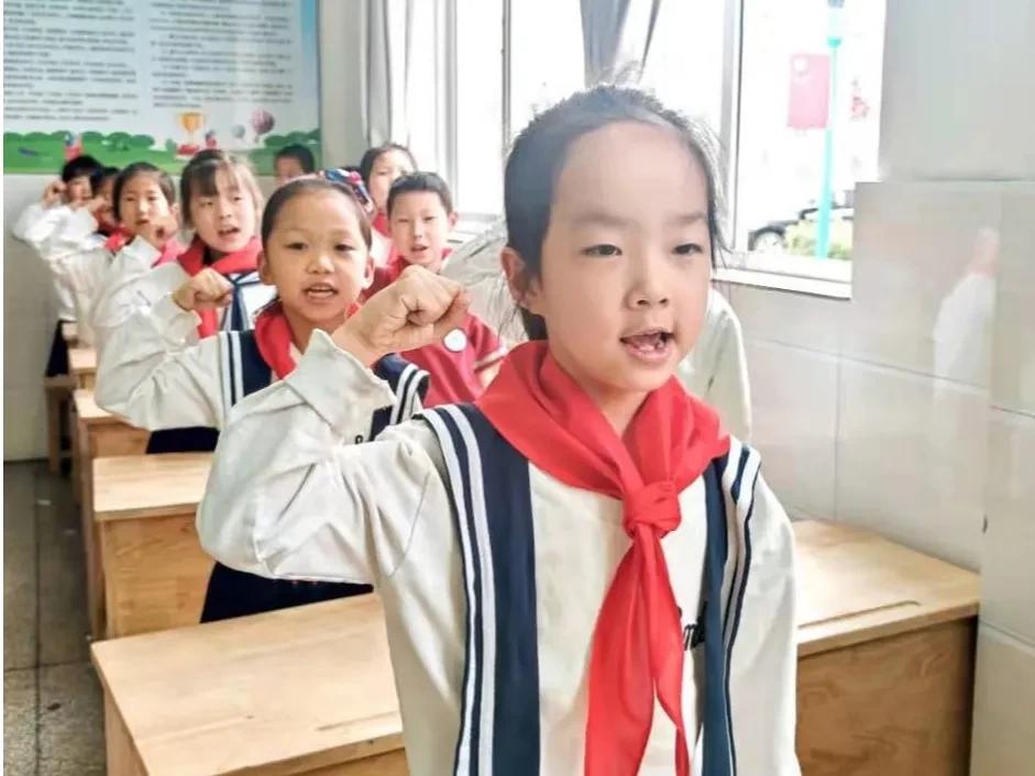 童心向党迎百年争做运动好少年,童心向党迎百年徐家井小学