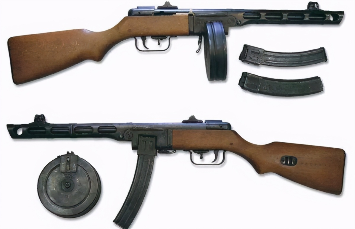 在战争危机中诞生，志愿军战士的最爱，50式和*4式5**冲锋枪