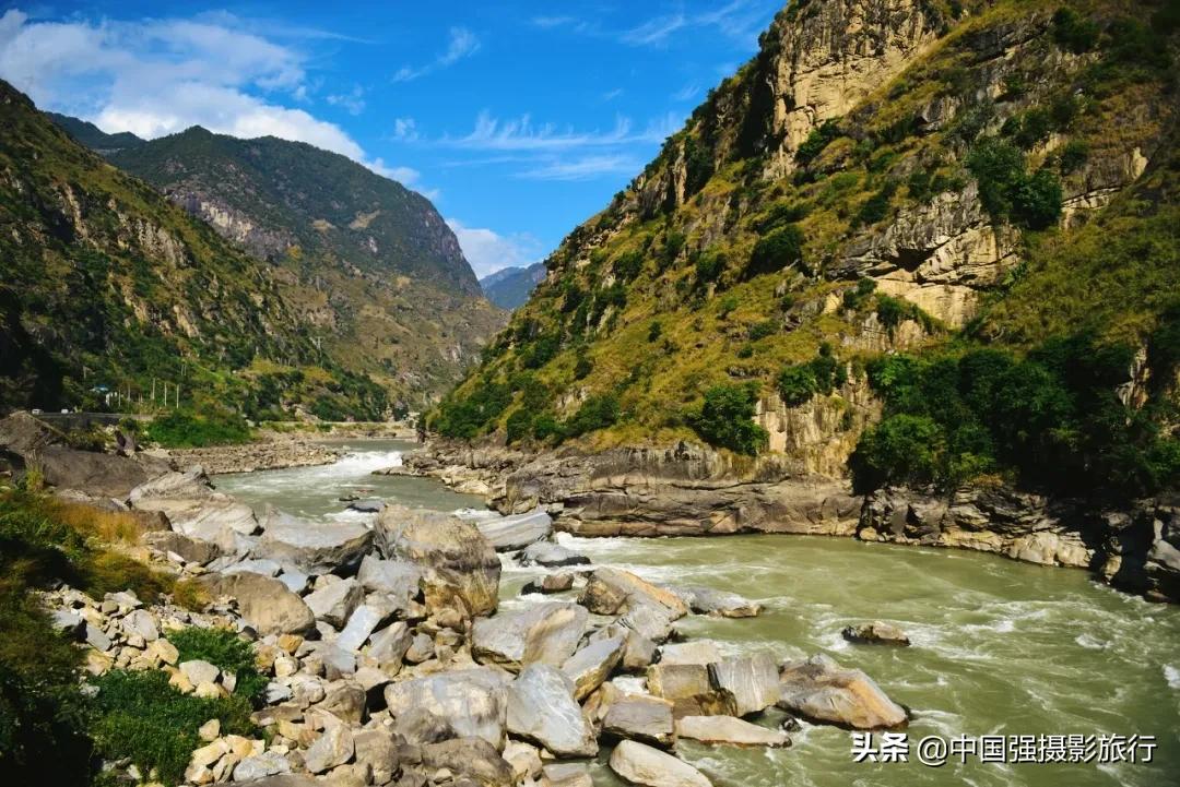 全世界最美的高速公路,世界公认的5个绝美公路