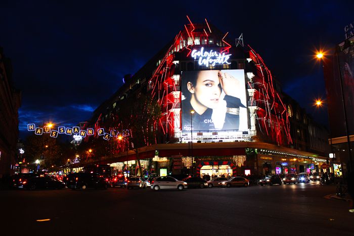 与意大利商人讨价旅游购物欧洲与亚洲国家不同的经营价值观