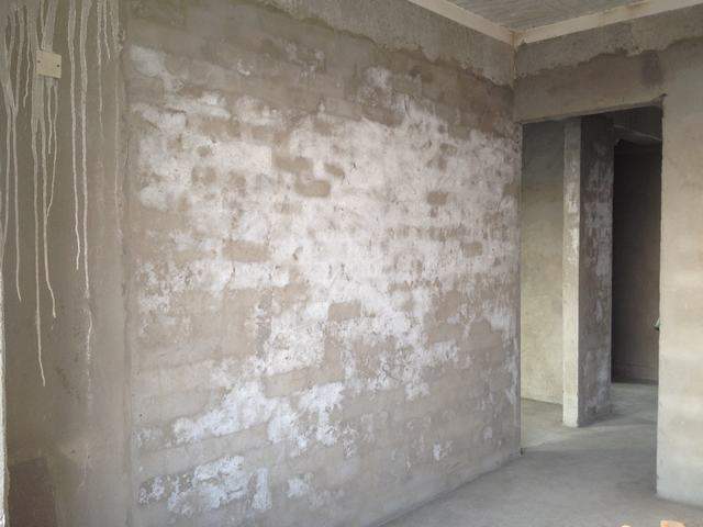 墙面反碱处理妙招,墙面反碱用什么方法可以解决