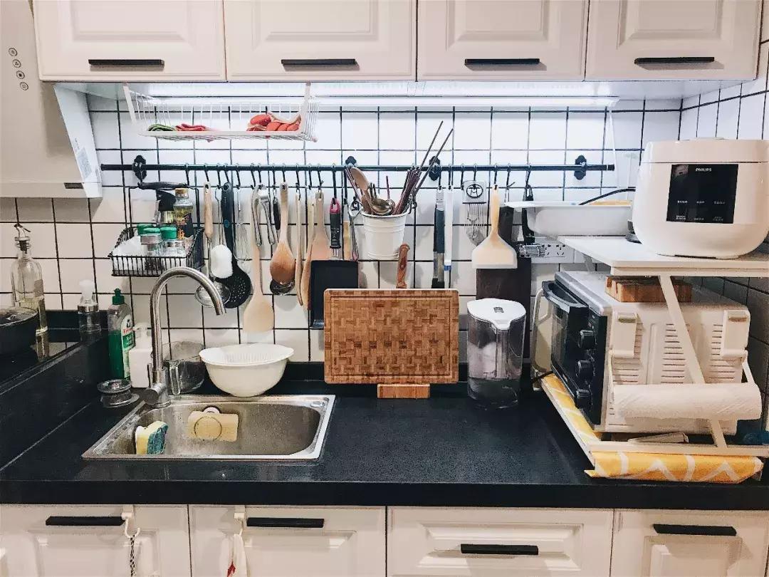 厨房整齐的秘诀就是台面空无一物,厨房很乱怎么办