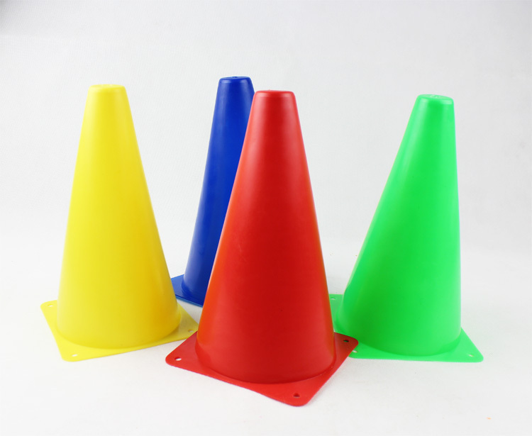 如何打造幼儿园户外活动环境,如何完善幼儿园户外体育活动设施