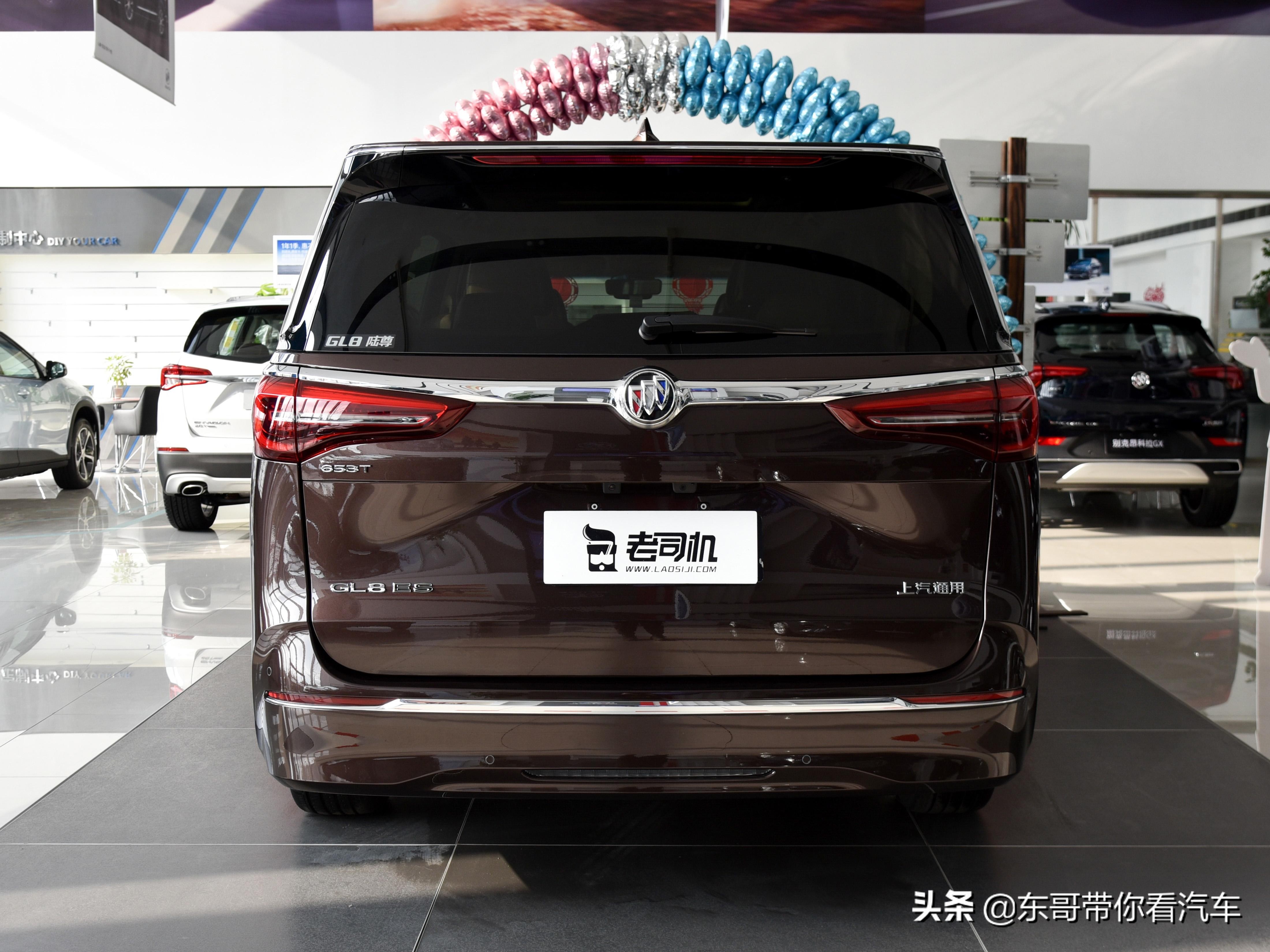 别克gl8最豪华商务车空间展示,别克gl8陆上公务舱豪华型内饰