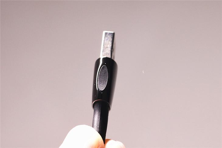 抖音爆火磁吸数据线有用吗?卡斐乐磁吸数据线方便盲插快速充电