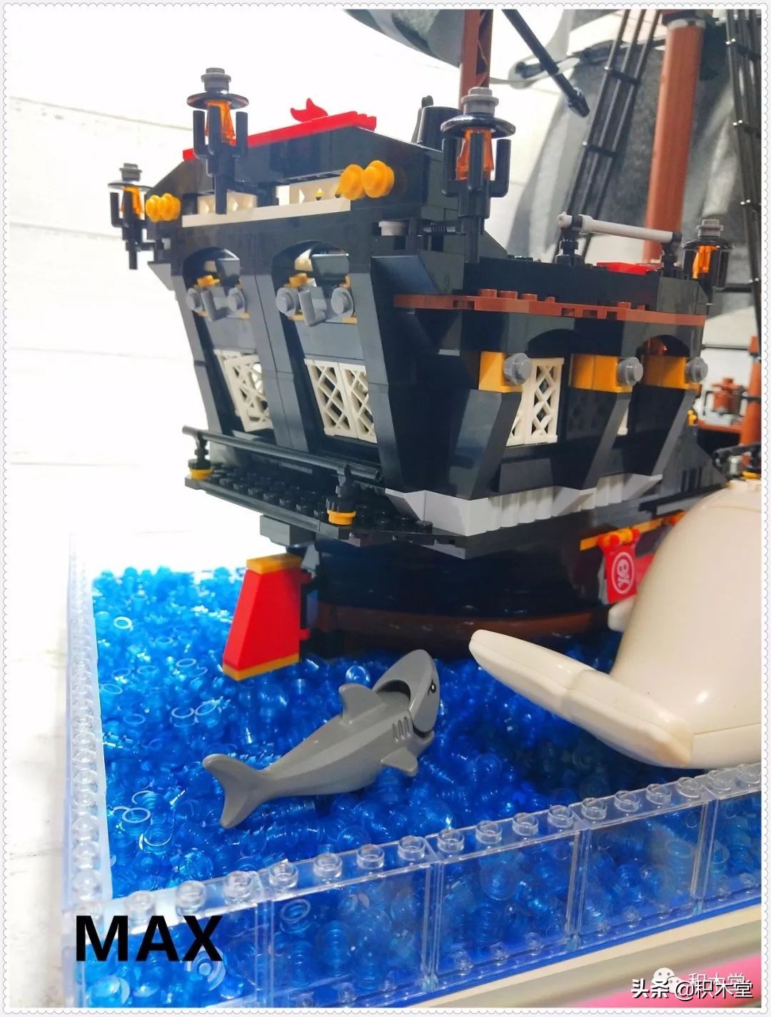 「虚测评」哲高积木QL1801海盗船之骷髅冒险号