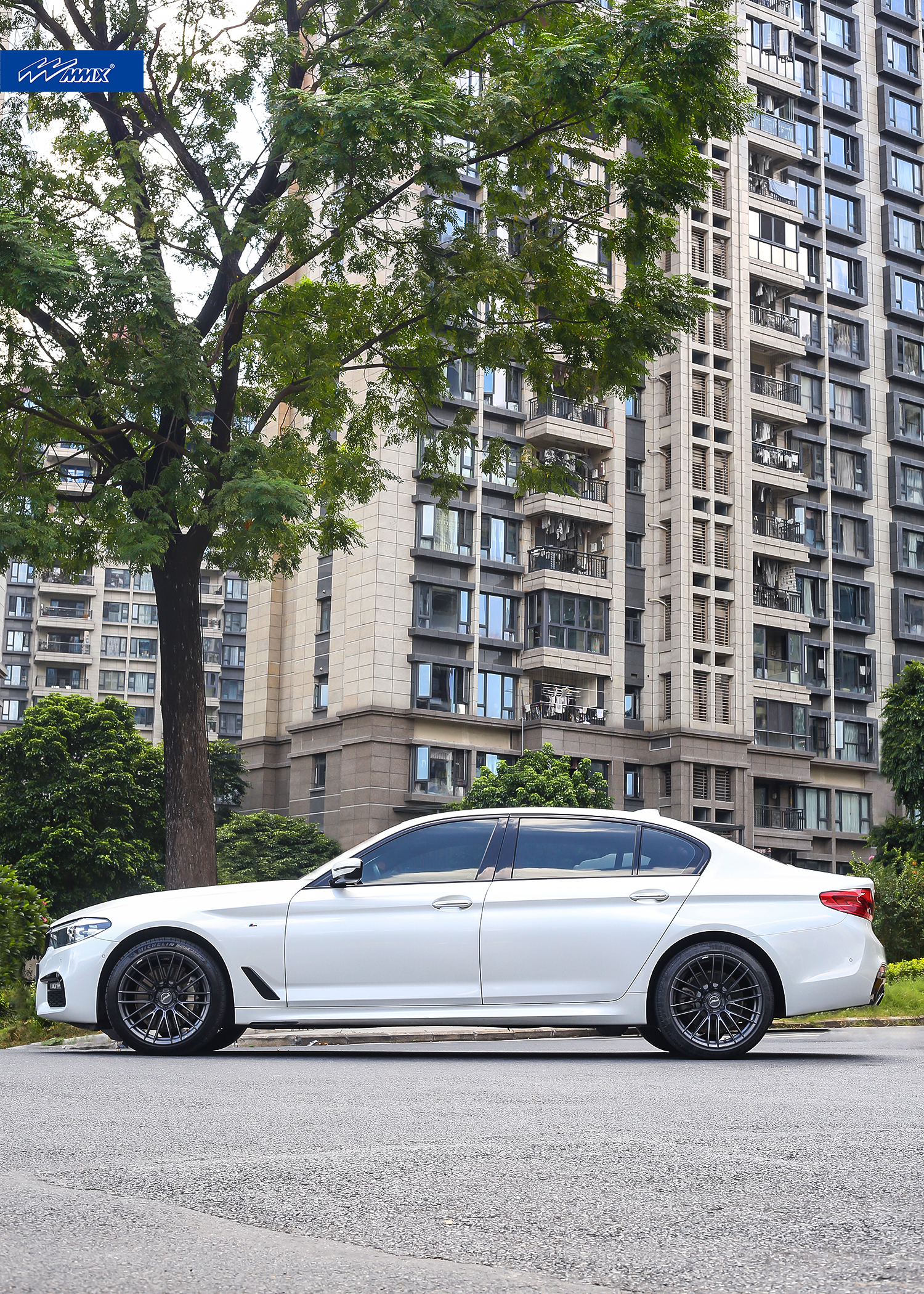 mmx轮毂香槟金,评宝马540i