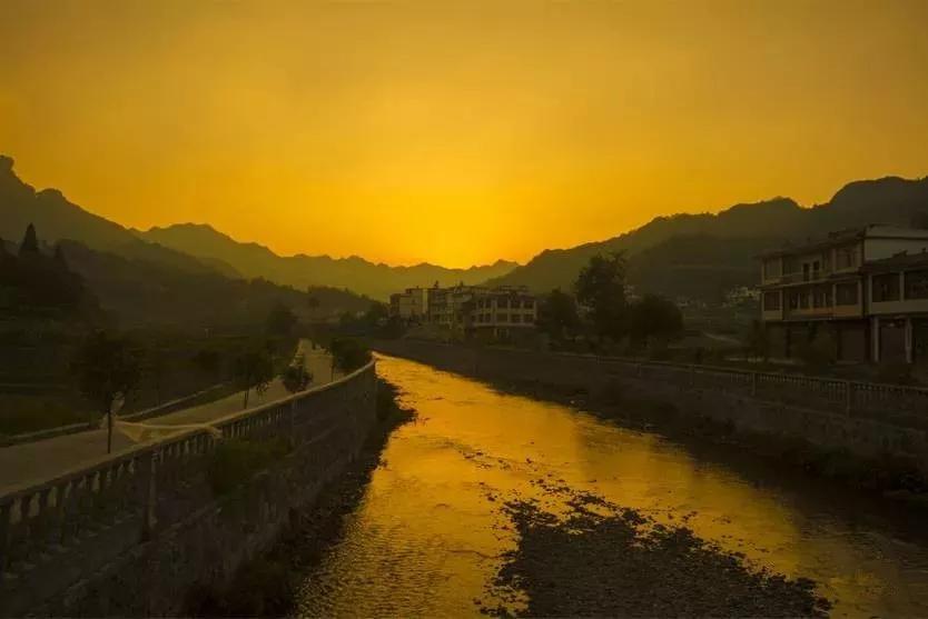 恩施，凭什么持续美哭全国，惊艳世界？