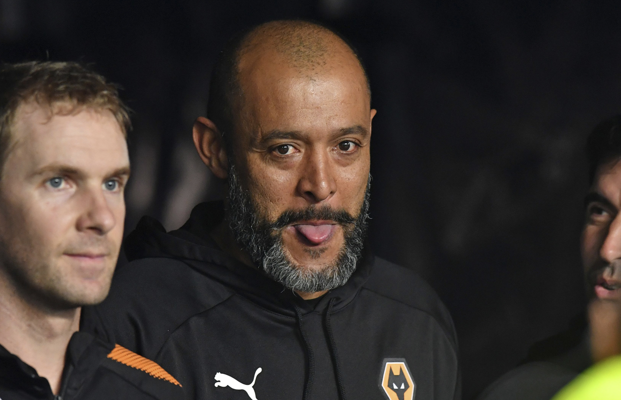 努诺·埃斯皮里托·桑托,07年努诺埃斯皮里托位置