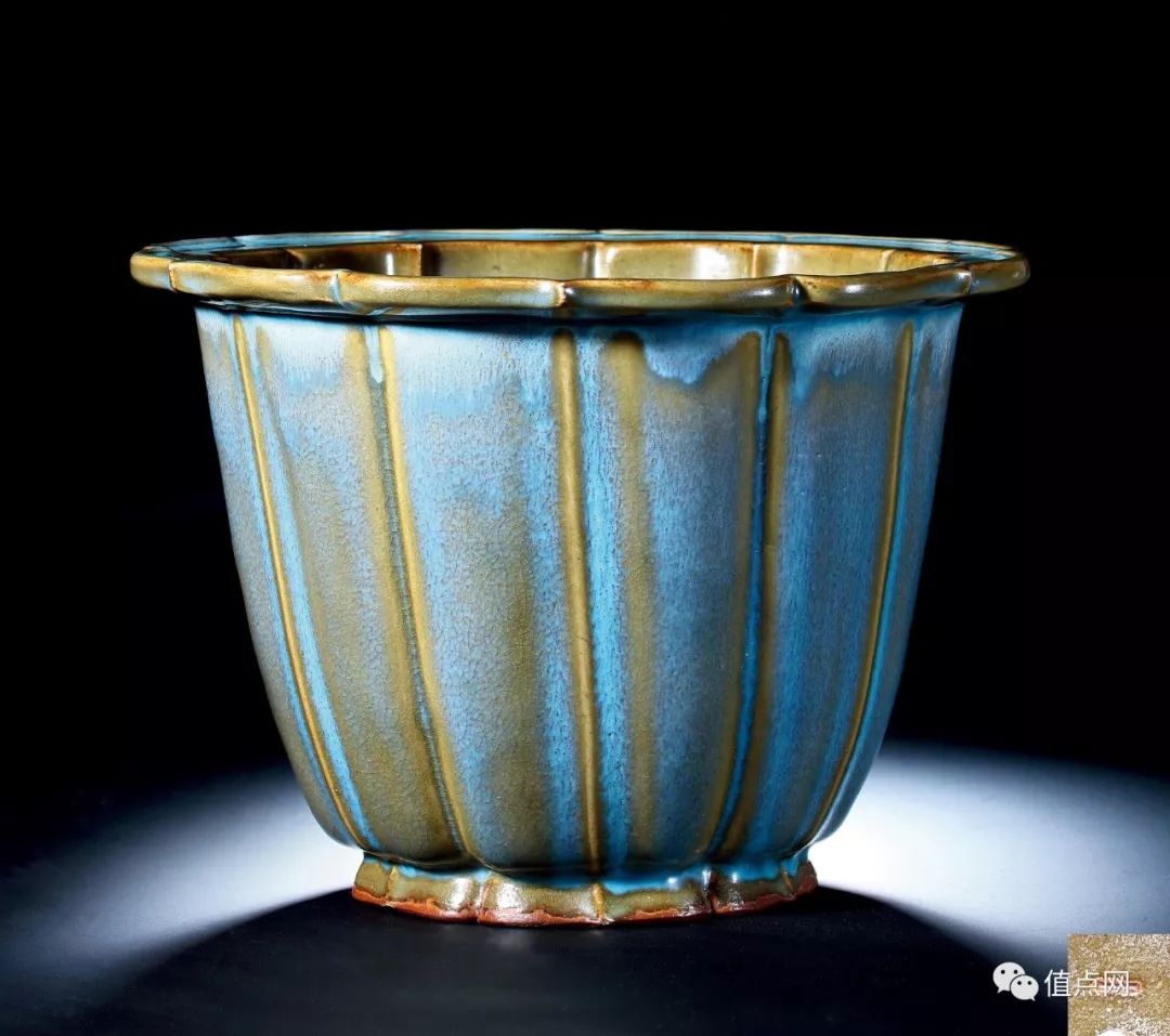 神秘藏窦「十面灵壁山居」|从三件乾隆官窑看大藏家品味