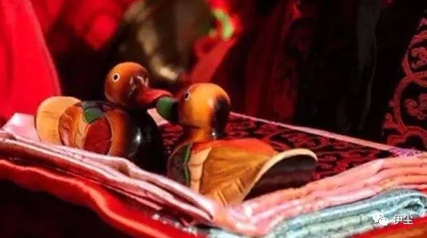 浅谈古代婚姻观念和家庭伦理论文,古代确认婚姻关系的六种礼仪