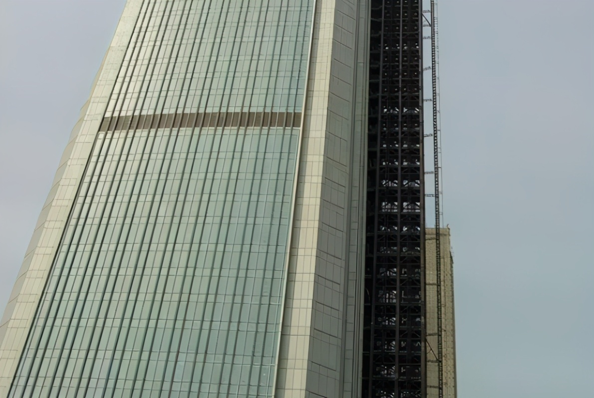 天津打造全国第一摩天大厦,天津西青区最高烂尾楼