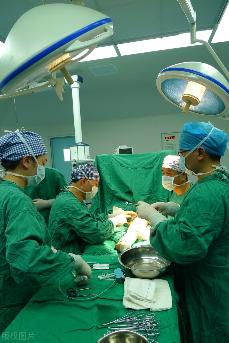 简述大隐静脉曲张治疗方法,大隐静脉曲张的说说