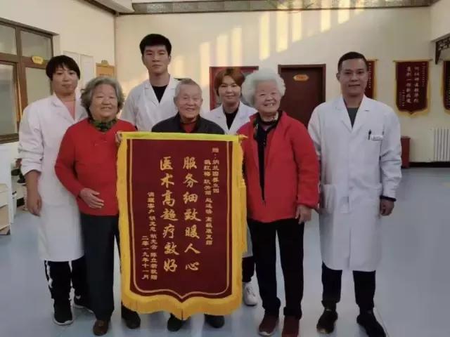 北京独门独院小四合院出售,北京四合院单身公寓