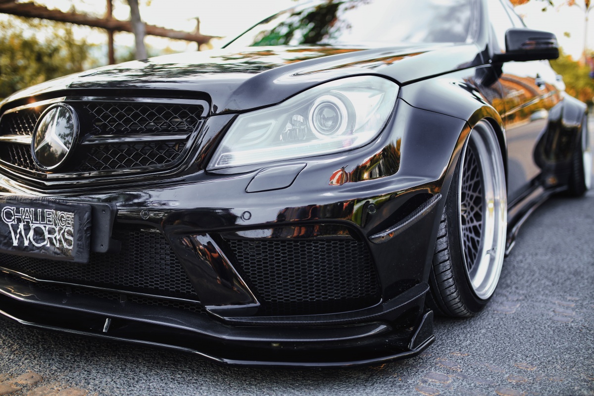 改装奔驰c200旅行版,奔驰c200改装四近四远