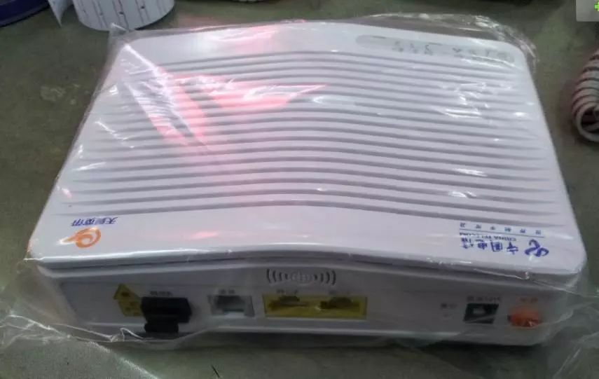 我是如何把两万兆带宽怼进弱电箱里的?