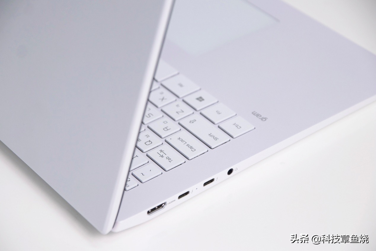 lggram2021款,lggram17体验轻薄本中的异类