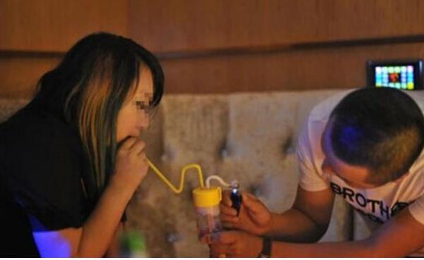 聚会时误吸毒品,夜店误吸毒品怎么办