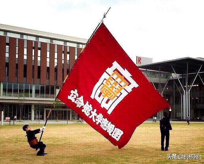 “爱”,“热血”与“永不言弃”:这就是《应援团》的故事