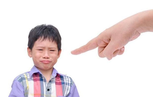 孩子遇到讨厌的同桌怎么办,教孩子遇到坏小孩怎么办