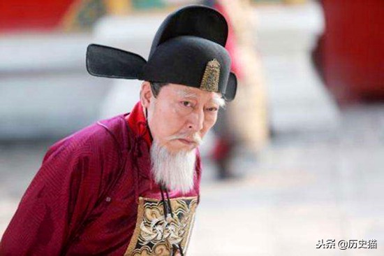 此人6岁便被称为神童长大得了狂病将妻子杀了自己连续自杀九次