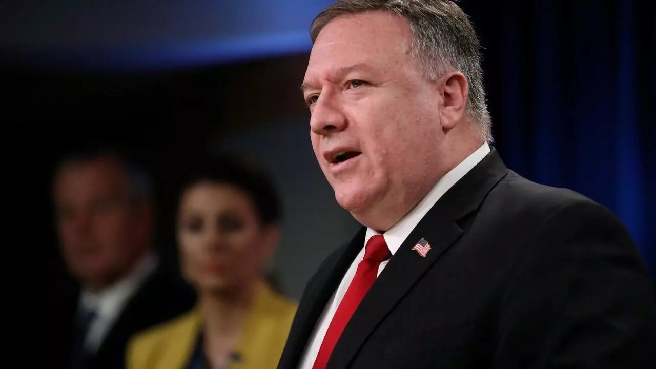 张国庆：蓬佩奥是40年罕见的*华反**美国国务卿