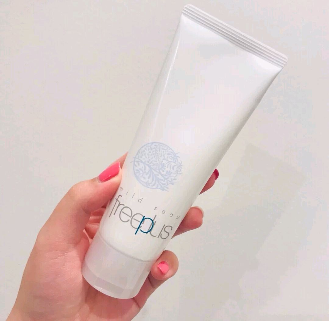 洗面奶控油芙丽芳丝,芙丽芳丝洗面奶夏季焕颜