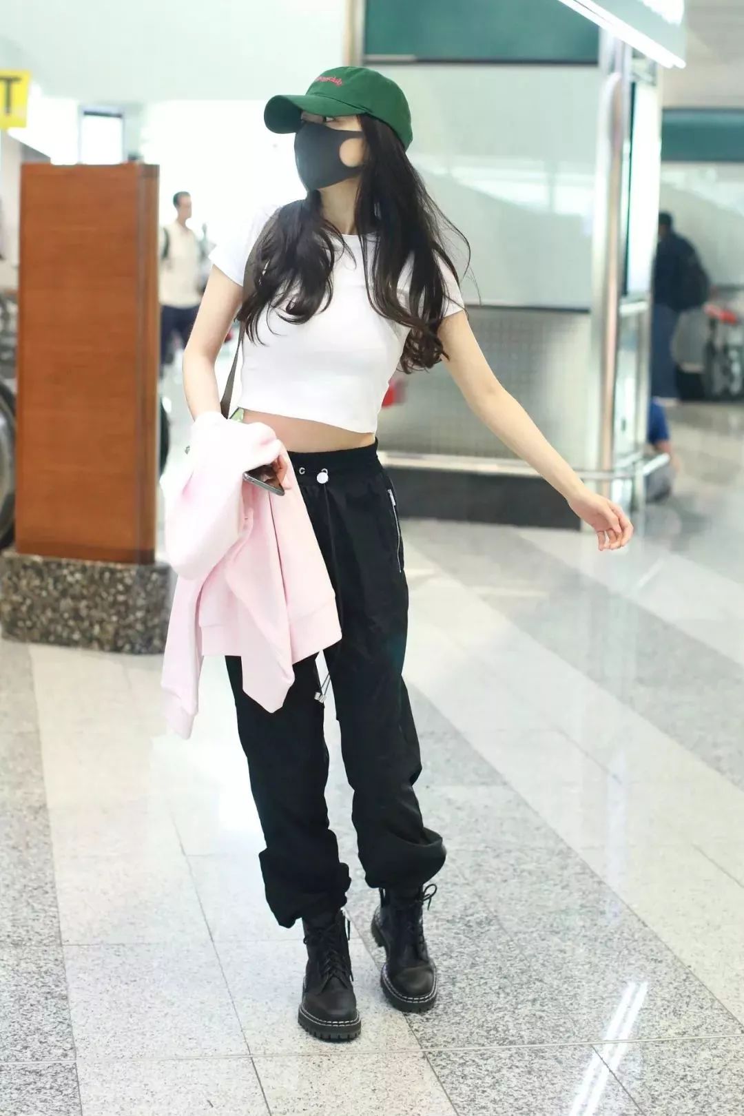 腿粗而且不直怎么选短靴子,腿粗腿不直怎么选靴子