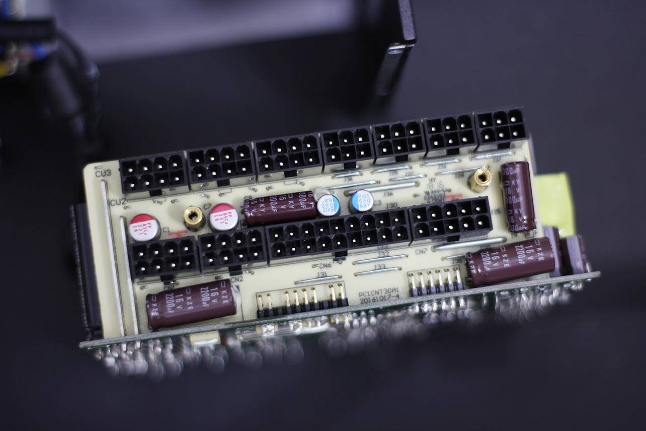 安钛克hcg650w电源评测,眼光一定要长远