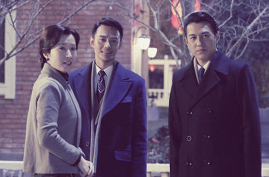 靳东一开口就秒杀众人,靳东人设崩塌被吐槽